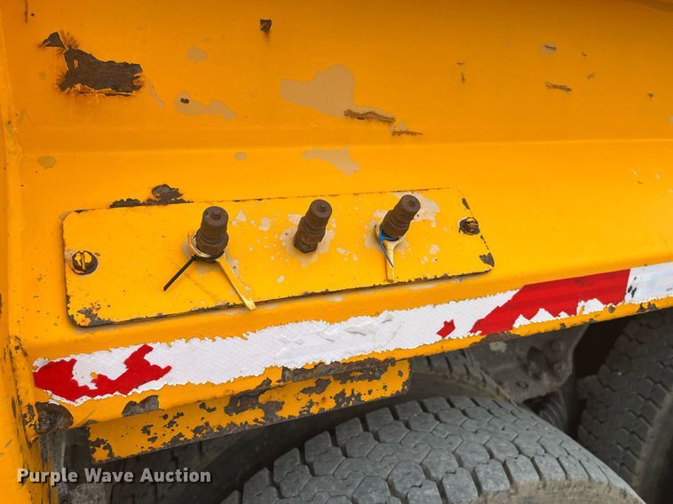 image for item LA9892 2010 International WorkStar 7500  dump truck