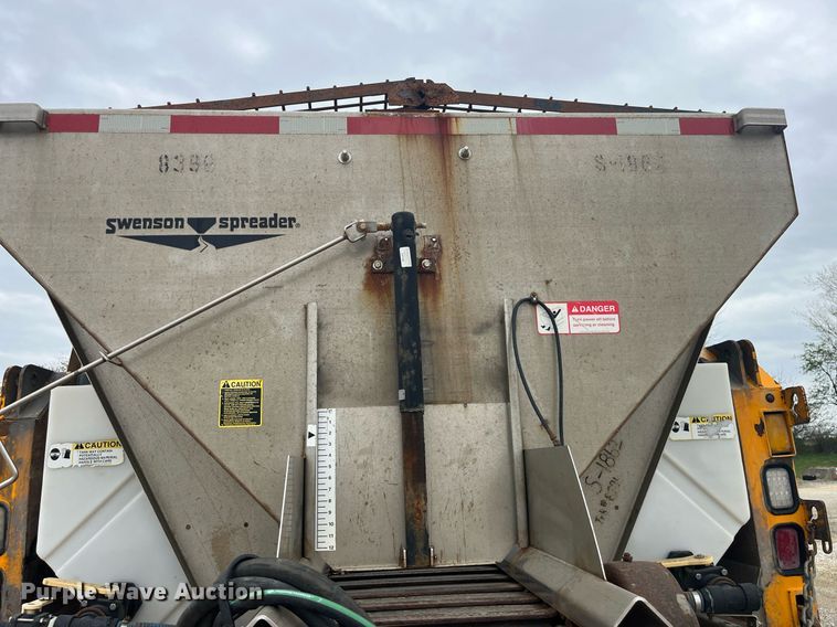 image for item LA9892 2010 International WorkStar 7500  dump truck