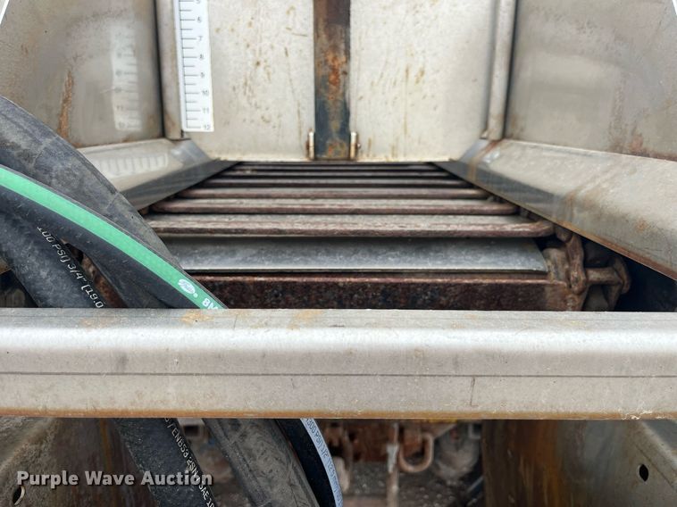 image for item LA9892 2010 International WorkStar 7500  dump truck