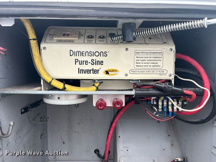 image for item LA9893 2009 Dodge Ram 5500HD  bucket truck