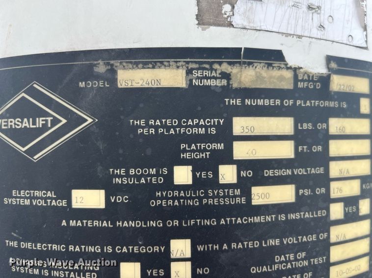 image for item LA9893 2009 Dodge Ram 5500HD  bucket truck