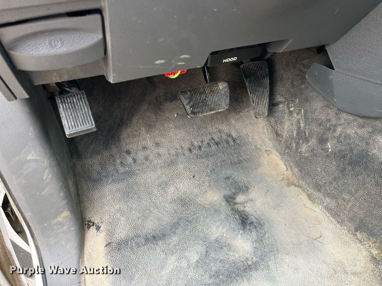 image for item LA9893 2009 Dodge Ram 5500HD  bucket truck