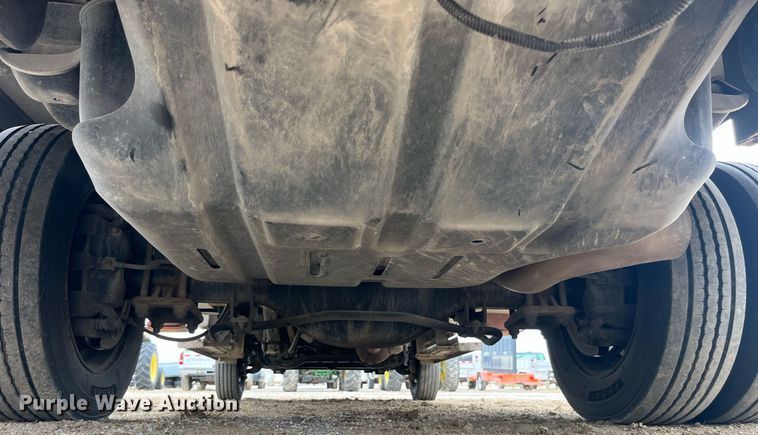 image for item LA9893 2009 Dodge Ram 5500HD  bucket truck