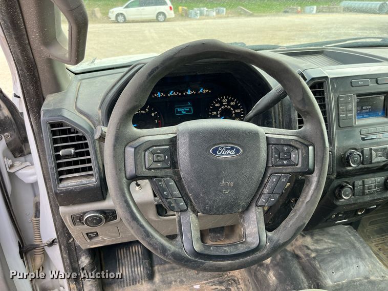 image for item LA9894 2015 Ford F150 XL  SuperCab pickup truck