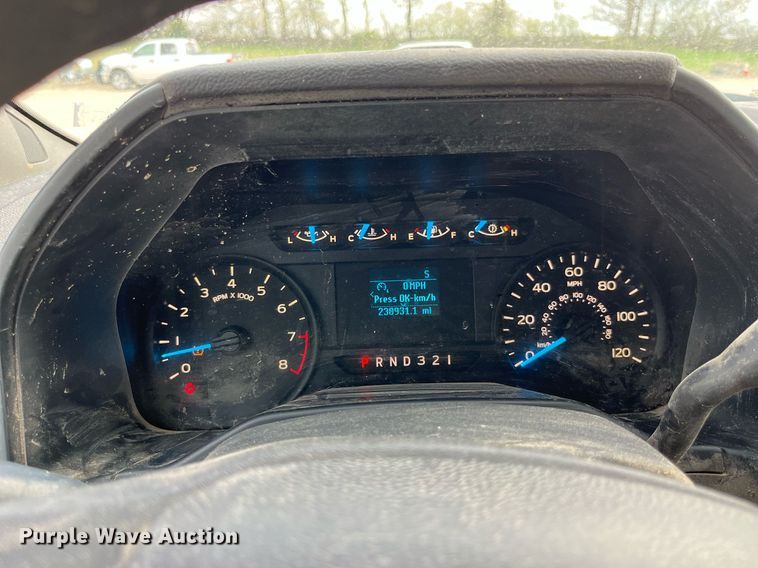 image for item LA9894 2015 Ford F150 XL  SuperCab pickup truck