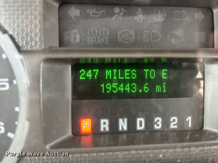 image for item LA9895 2010 Ford F250 Super Duty XL  SuperCab utility bed pickup truck