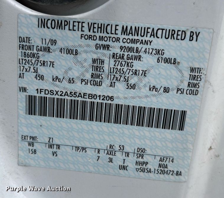 image for item LA9895 2010 Ford F250 Super Duty XL  SuperCab utility bed pickup truck