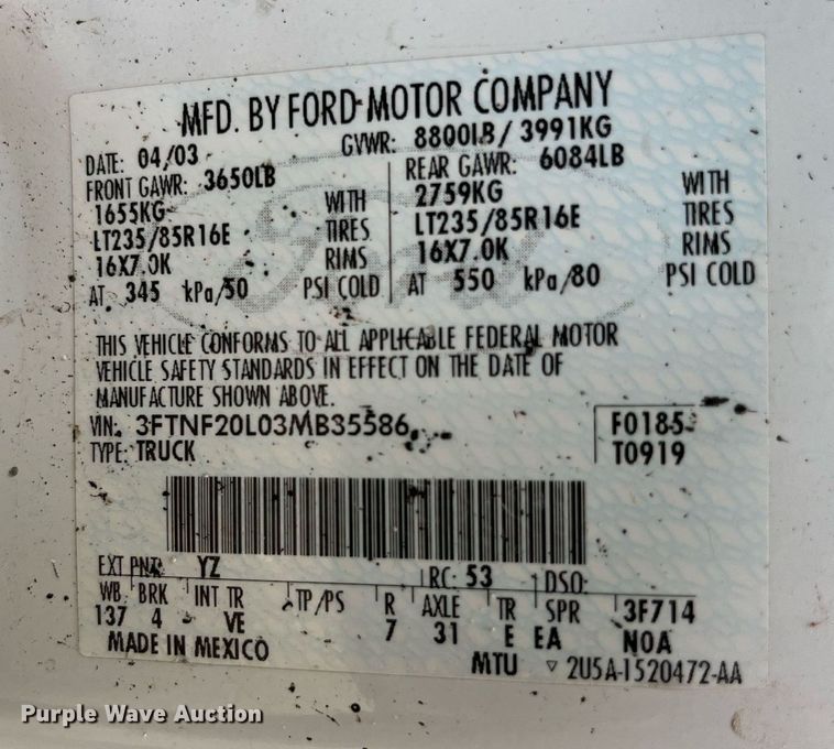 image for item LA9896 2003 Ford F250 Super Duty XL  utility bed pickup truck