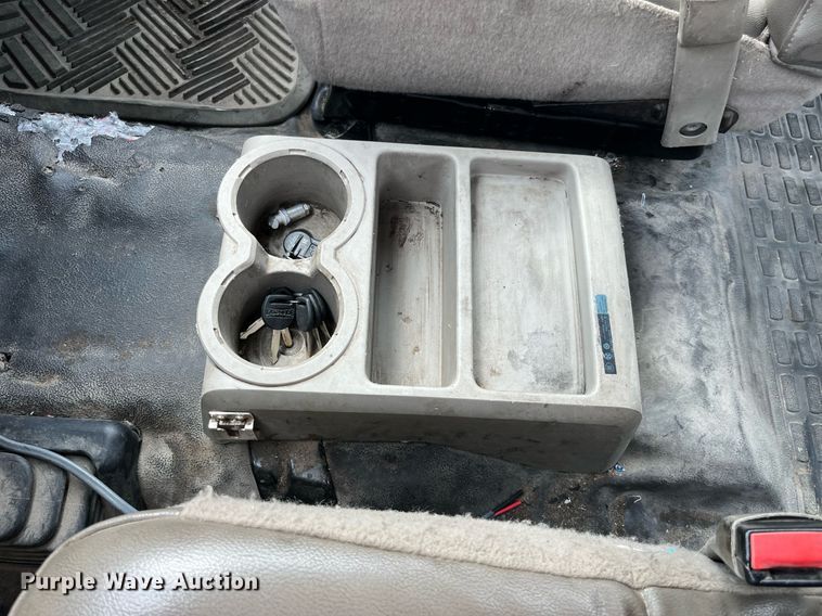 image for item LA9897 2008 Ford F250 Super Duty XL  SuperCab utility bed pickup truck