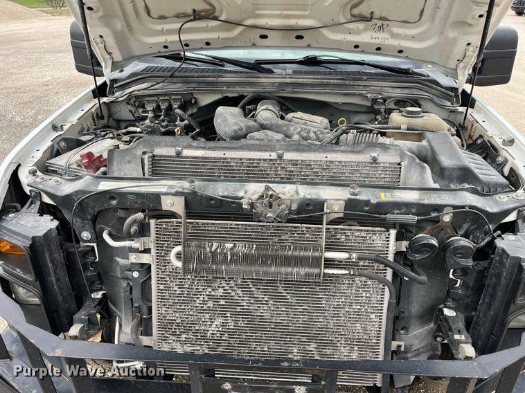 image for item LA9897 2008 Ford F250 Super Duty XL  SuperCab utility bed pickup truck