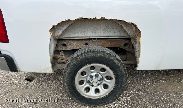 image for item LA9898 2008 Chevrolet Silverado 1500  Ext. Cab pickup truck