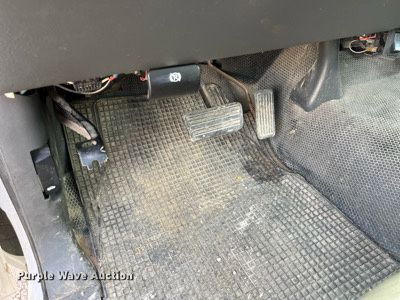 image for item LA9900 2005 Chevrolet Silverado 1500  pickup truck