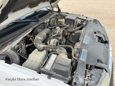 image for item LA9900 2005 Chevrolet Silverado 1500  pickup truck