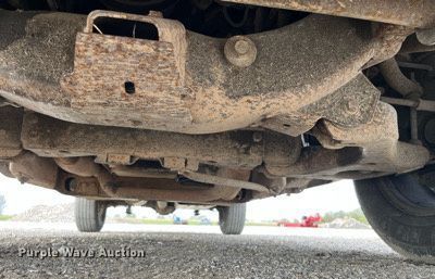 image for item LA9900 2005 Chevrolet Silverado 1500  pickup truck