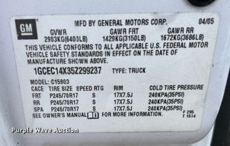 image for item LA9900 2005 Chevrolet Silverado 1500  pickup truck