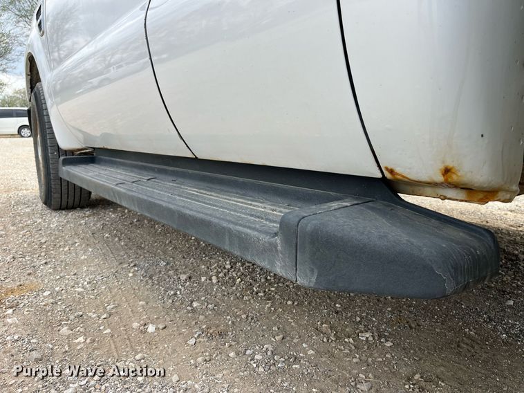 image for item LA9902 2008 Ford F250 Super Duty XL  SuperCab utility bed pickup truck