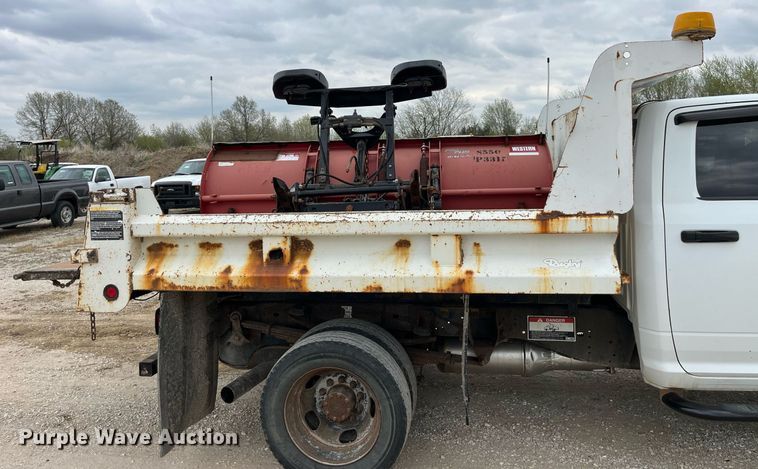 image for item LA9903 2011 Dodge Ram 5500HD  Crew Cab dump truck