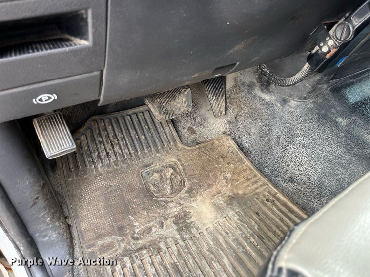 image for item LA9903 2011 Dodge Ram 5500HD  Crew Cab dump truck