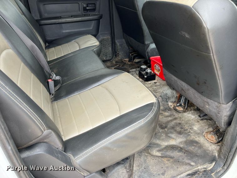 image for item LA9903 2011 Dodge Ram 5500HD  Crew Cab dump truck