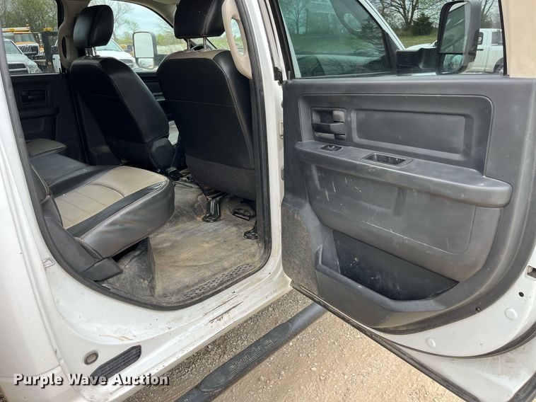 image for item LA9904 2011 Dodge Ram 5500HD  Crew Cab dump truck