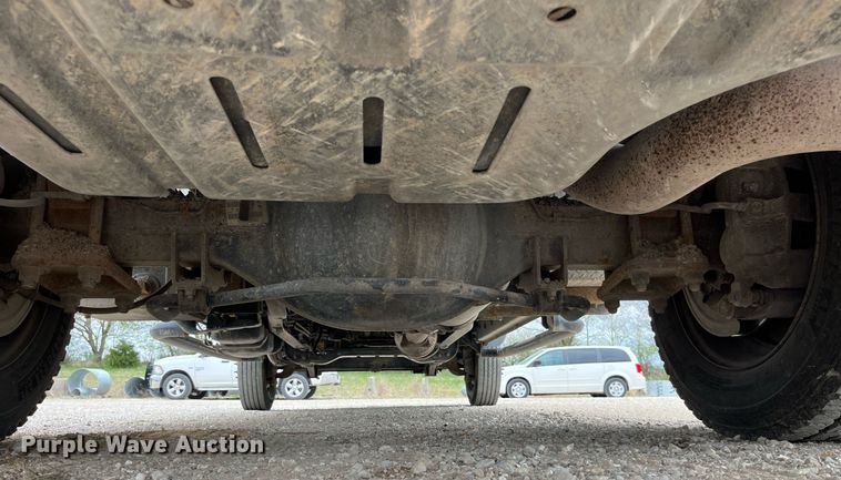 image for item LA9904 2011 Dodge Ram 5500HD  Crew Cab dump truck