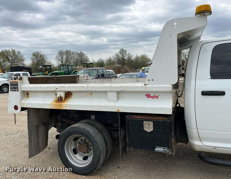 image for item LA9905 2011 Dodge Ram 5500HD  Crew Cab dump truck