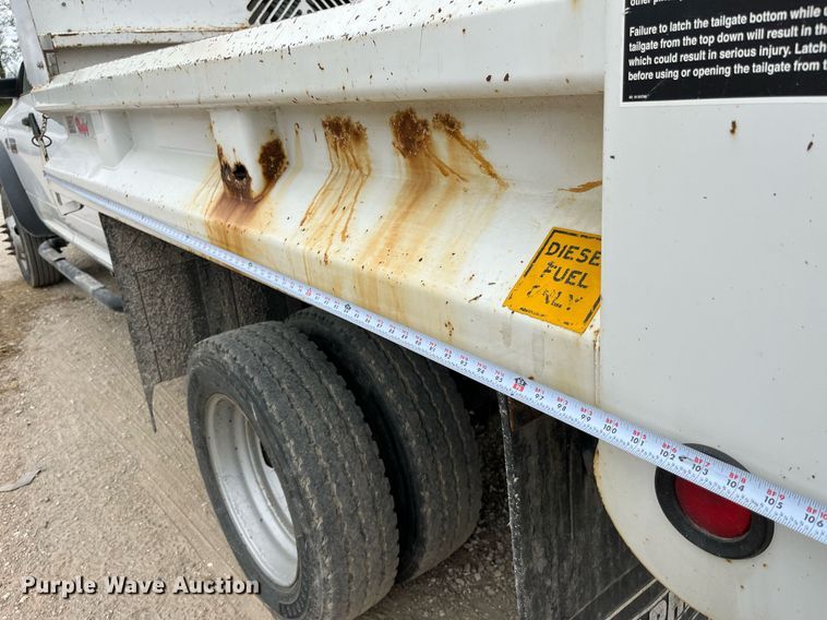 image for item LA9905 2011 Dodge Ram 5500HD  Crew Cab dump truck