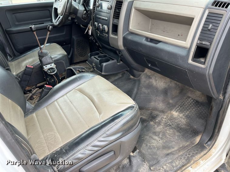 image for item LA9905 2011 Dodge Ram 5500HD  Crew Cab dump truck