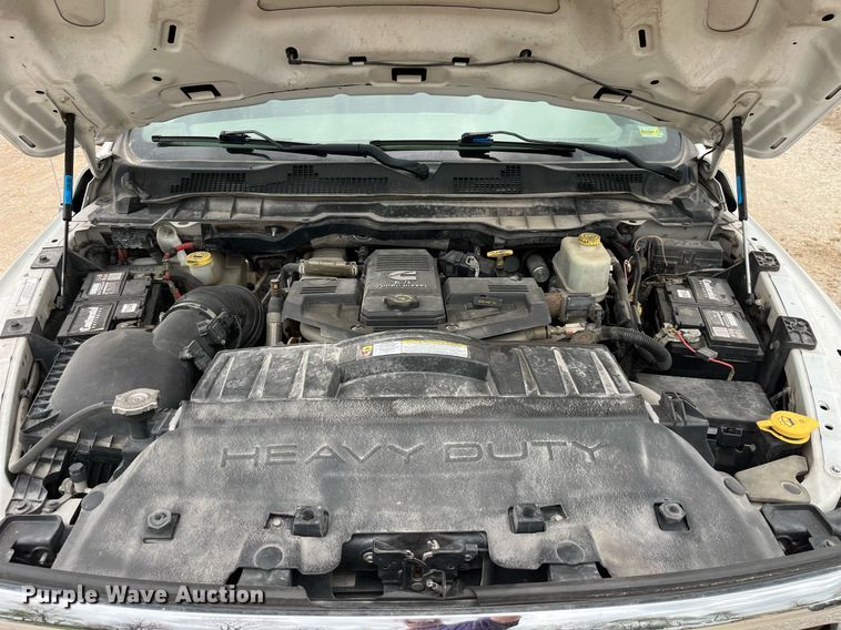 image for item LA9905 2011 Dodge Ram 5500HD  Crew Cab dump truck