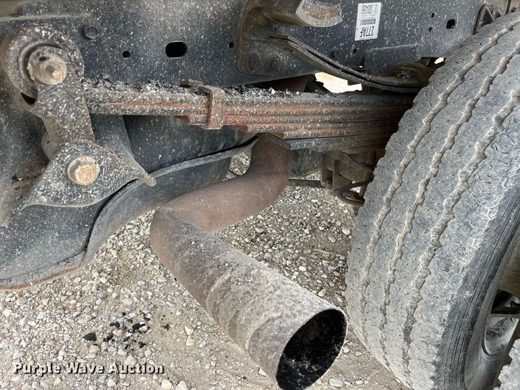 image for item LA9905 2011 Dodge Ram 5500HD  Crew Cab dump truck