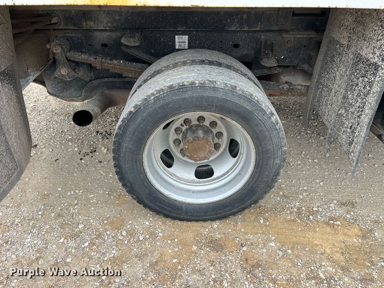 image for item LA9905 2011 Dodge Ram 5500HD  Crew Cab dump truck