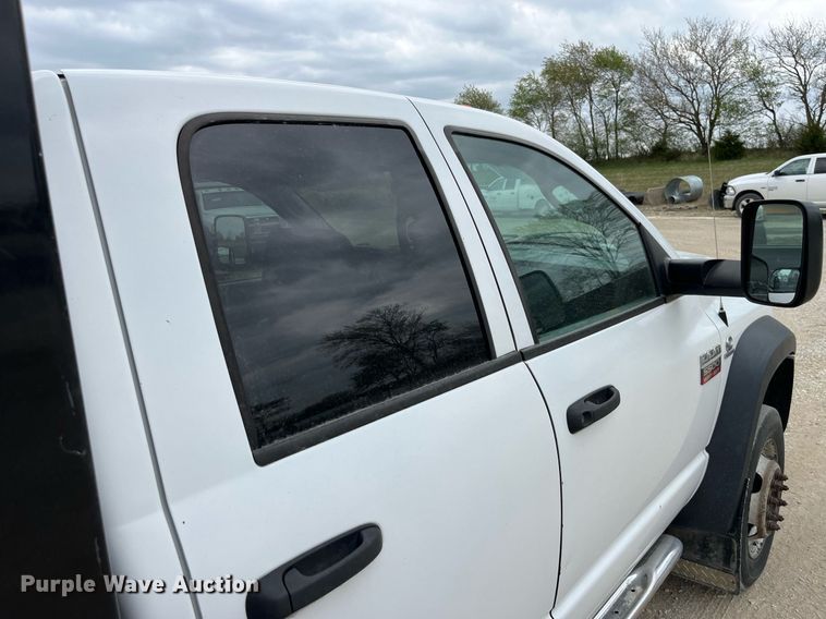 image for item LA9906 2009 Dodge Ram 5500HD  Quad Cab flatbed truck