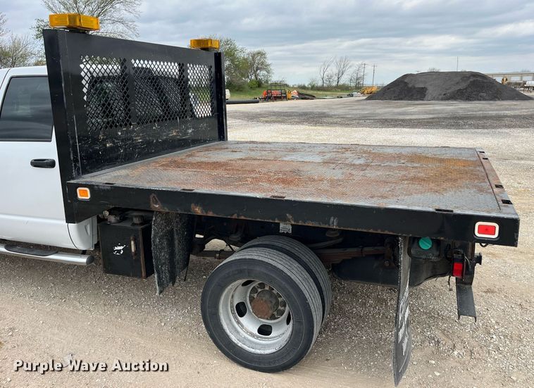 image for item LA9906 2009 Dodge Ram 5500HD  Quad Cab flatbed truck