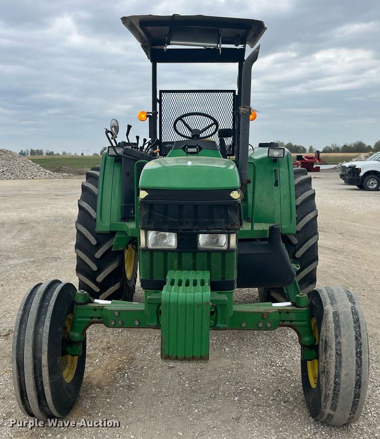 image for item LA9910 2001 John Deere 6410  tractor