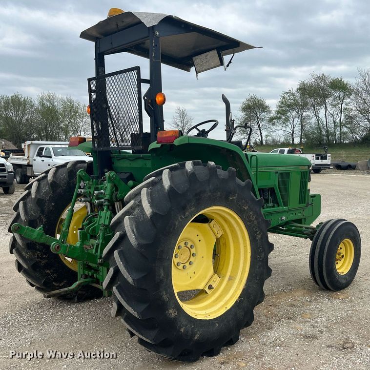 image for item LA9910 2001 John Deere 6410  tractor