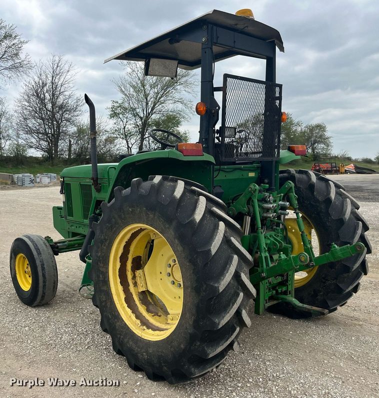 image for item LA9910 2001 John Deere 6410  tractor