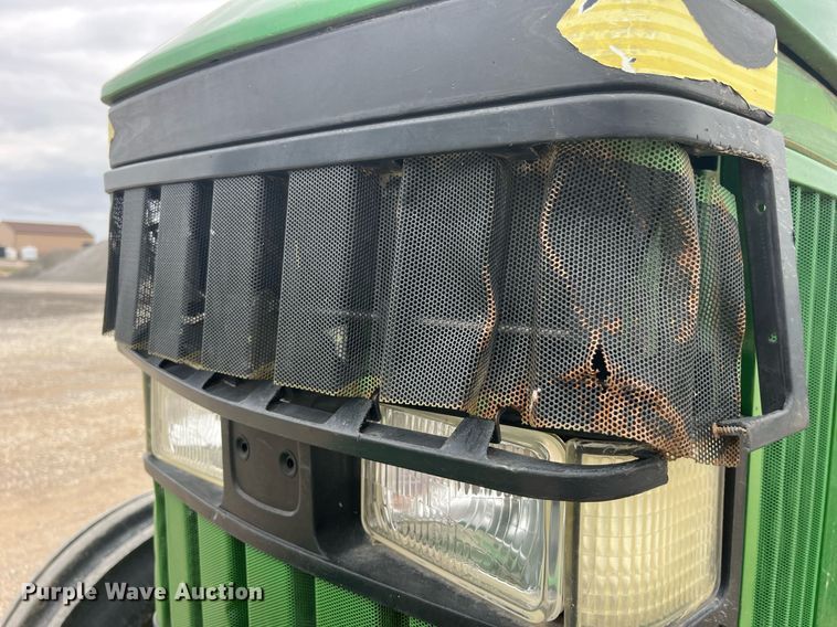 image for item LA9910 2001 John Deere 6410  tractor