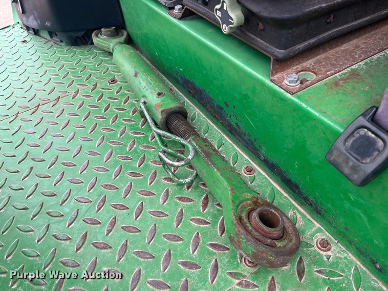 image for item LA9910 2001 John Deere 6410  tractor