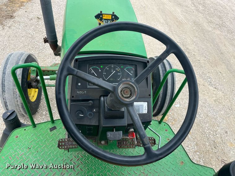 image for item LA9910 2001 John Deere 6410  tractor