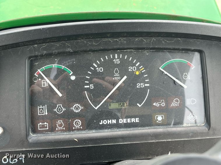 image for item LA9910 2001 John Deere 6410  tractor