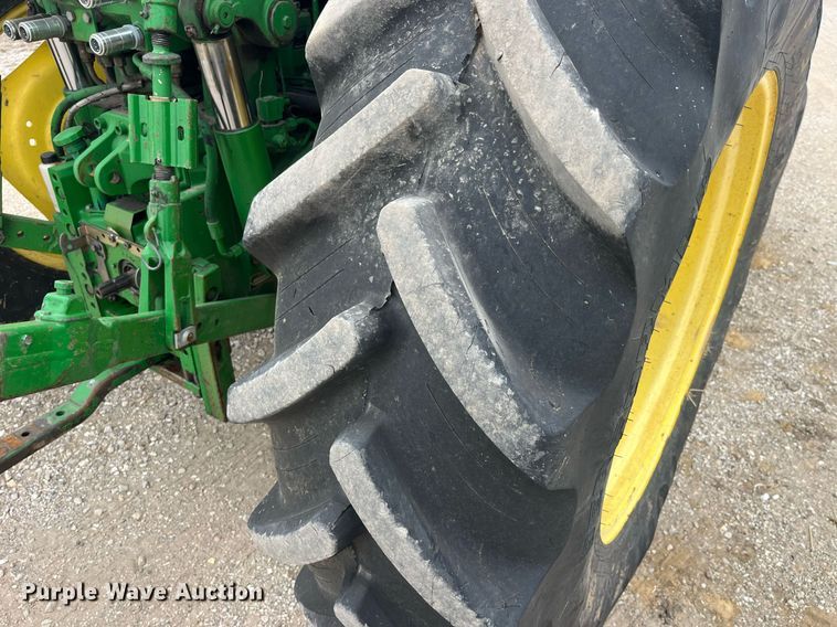 image for item LA9910 2001 John Deere 6410  tractor