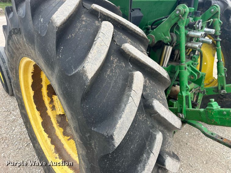 image for item LA9910 2001 John Deere 6410  tractor