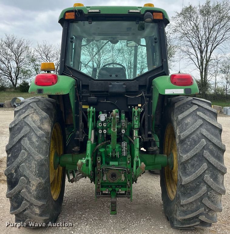 image for item LA9911 2007 John Deere 6615  MFWD tractor