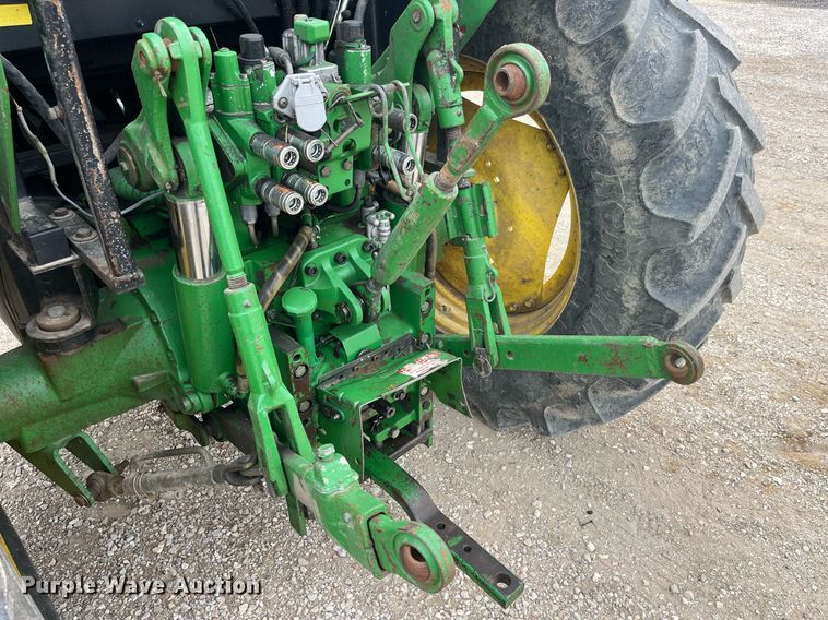image for item LA9911 2007 John Deere 6615  MFWD tractor