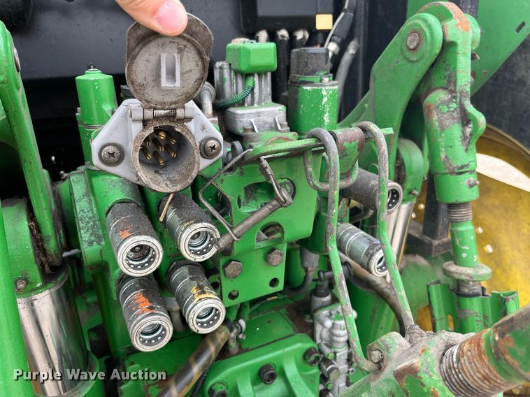 image for item LA9911 2007 John Deere 6615  MFWD tractor