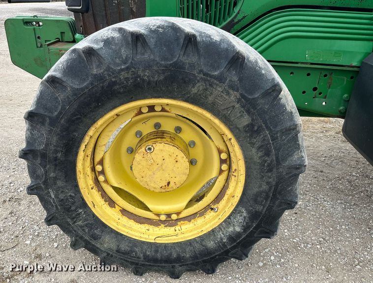 image for item LA9911 2007 John Deere 6615  MFWD tractor