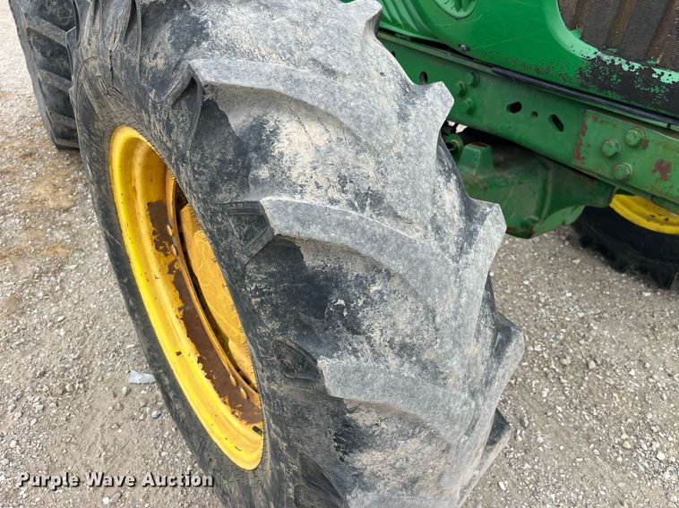 image for item LA9911 2007 John Deere 6615  MFWD tractor