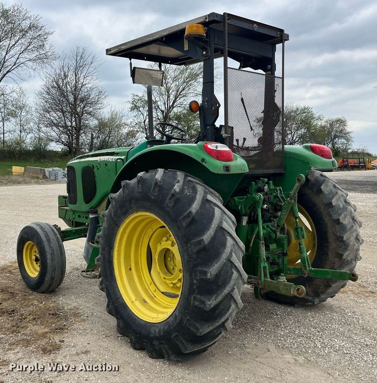 image for item LA9912 2005 John Deere 6415  tractor