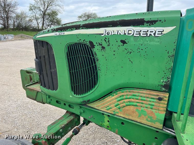 image for item LA9912 2005 John Deere 6415  tractor