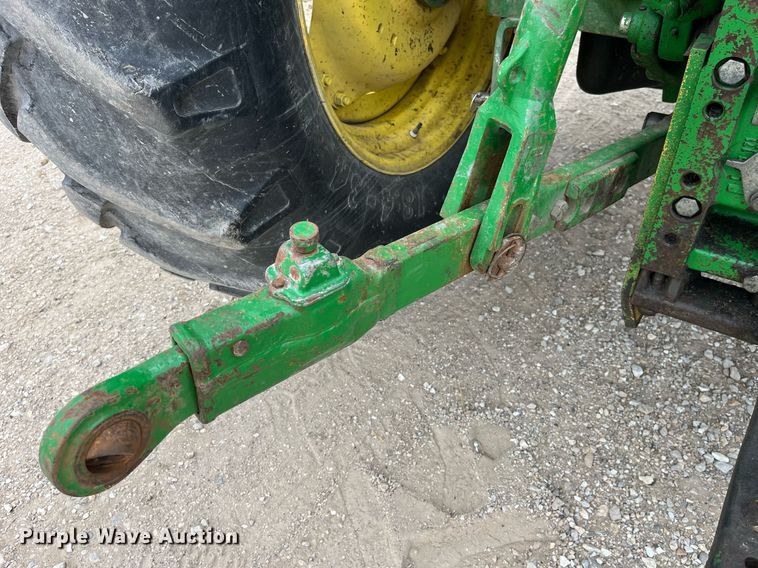 image for item LA9912 2005 John Deere 6415  tractor
